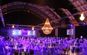 Iluminacion evento cooperativo en manchester