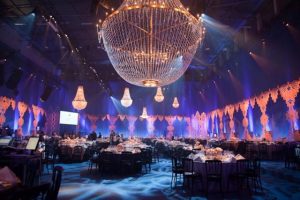 Lampara grande evento winterball londres