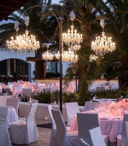 iluminacion bodas con arbol de lamparas