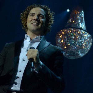 alquiler lamparas de arana concierto david bisbal