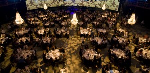 iluminacion cena de gala carlsberg