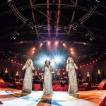 una atmósfera maravillosa de un concierto