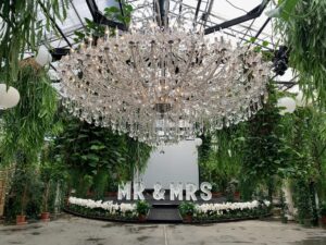 Lampara de cristal enorme para bodas